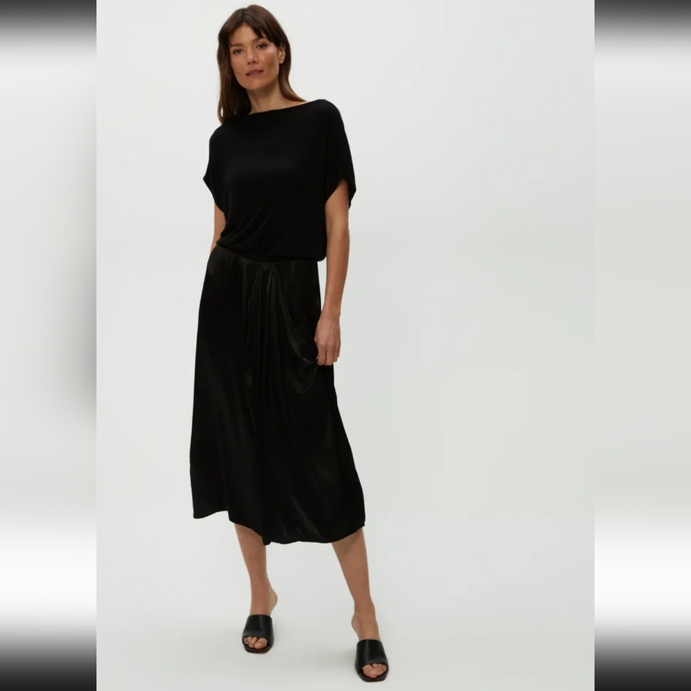 New!Michael StarsMichael Stars Siobhan Twist Front 2-1 Midi Dark NavyDress Y2K